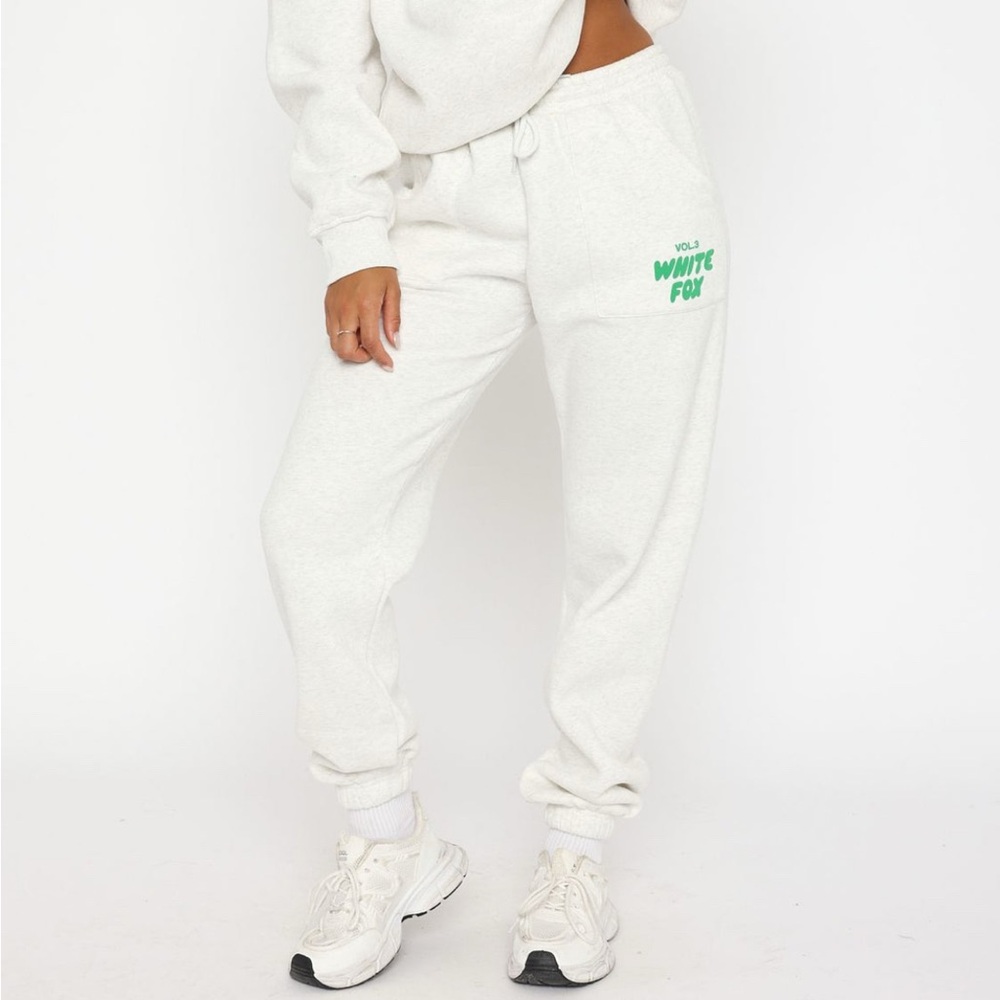 White Fox Offstage Sweatpants in Glacier Grey